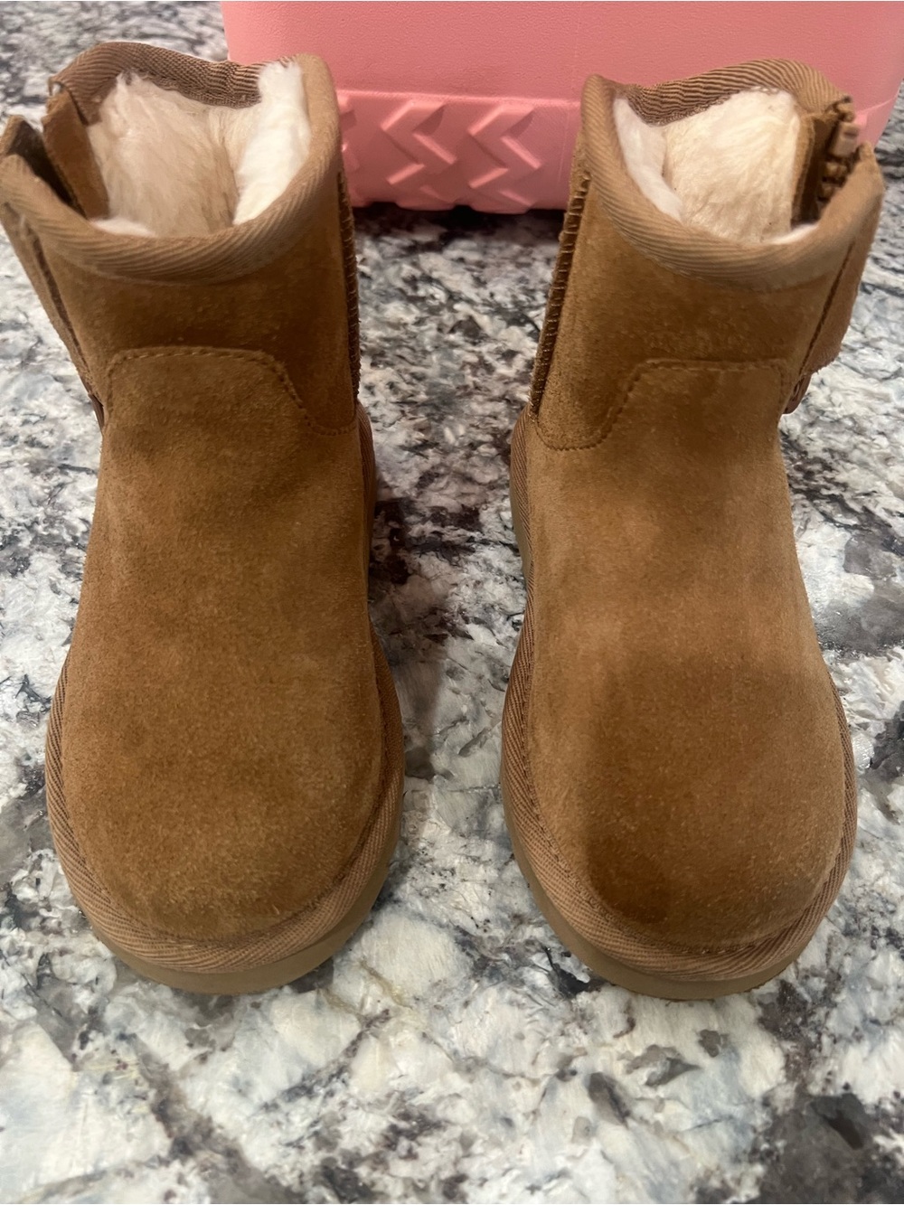 UGG Kids Chestnut Suede Shearling-Lined Boots